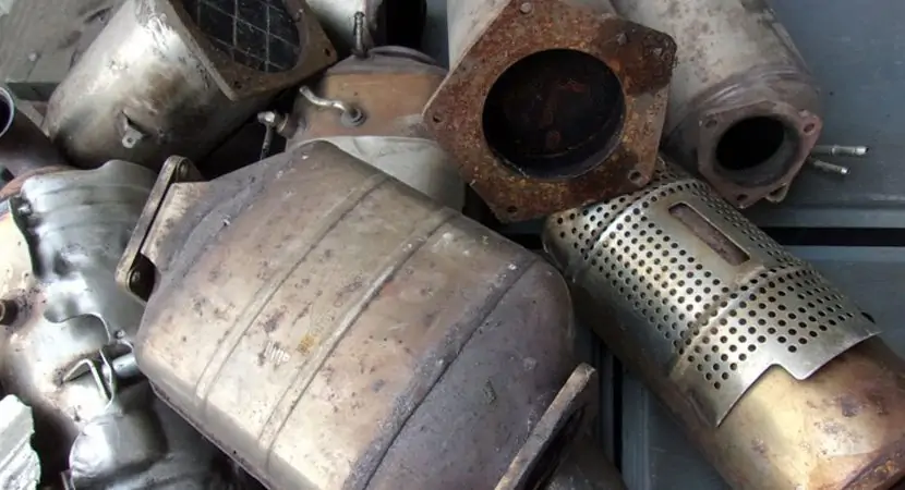 skup-katalizatorow-830x450